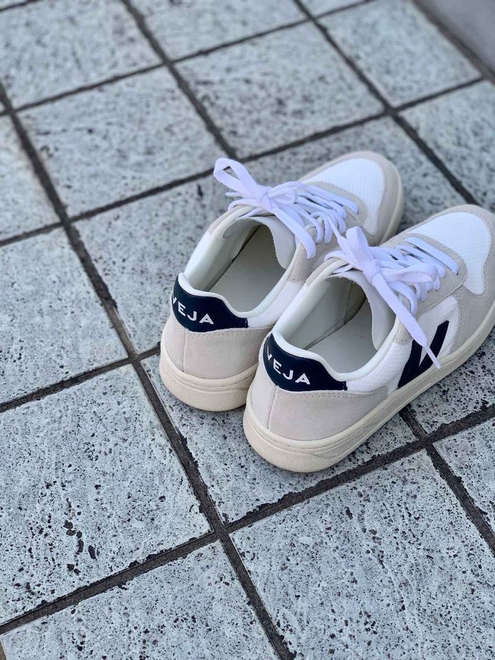 画像1: ２．上質でサステナブル 【VEJA（ヴェジャ）】のスニーカー