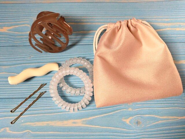 3COINS HAPPYBOXの中身 ヘアアクセサリ