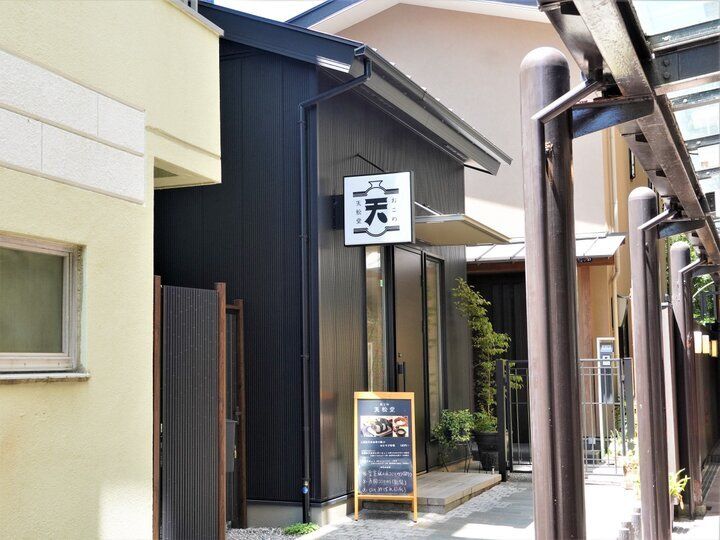 新春の鎌倉さんぽ♪鶴岡八幡宮へのお参りとランチやカフェ、お土産屋さんを巡る一日