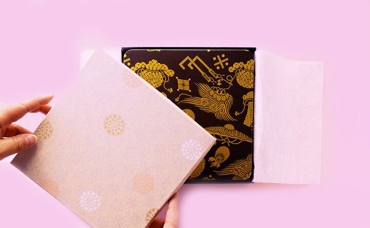 新年の贈り物に華を添える、銀座 菊廼舎の「特撰缶JAPAN小缶」