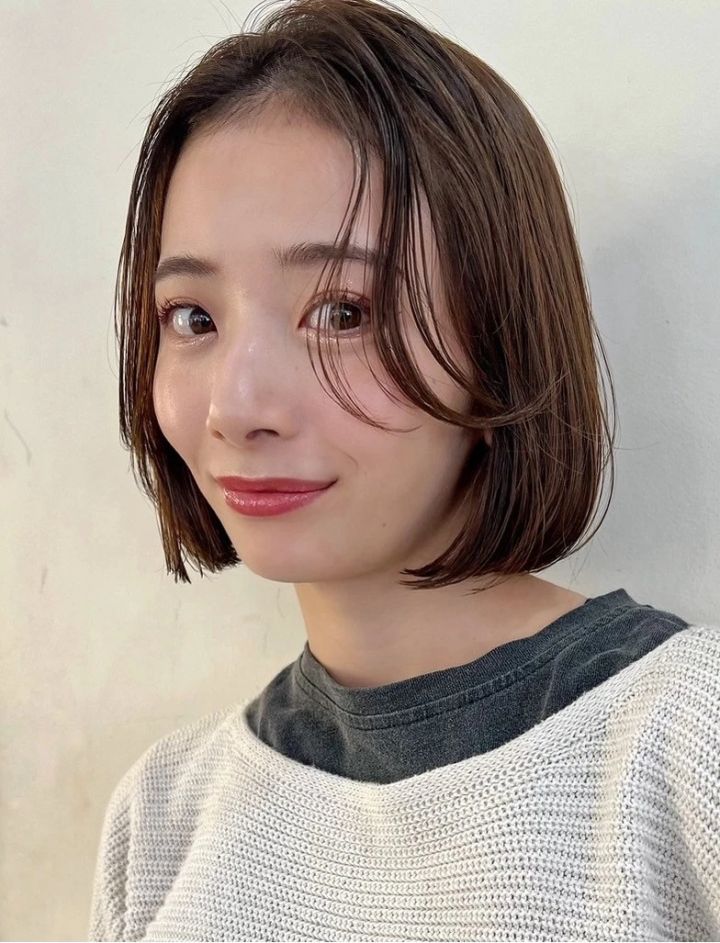 ロブ ヘア 髪型 ヘアスタイル 大人 前髪あり