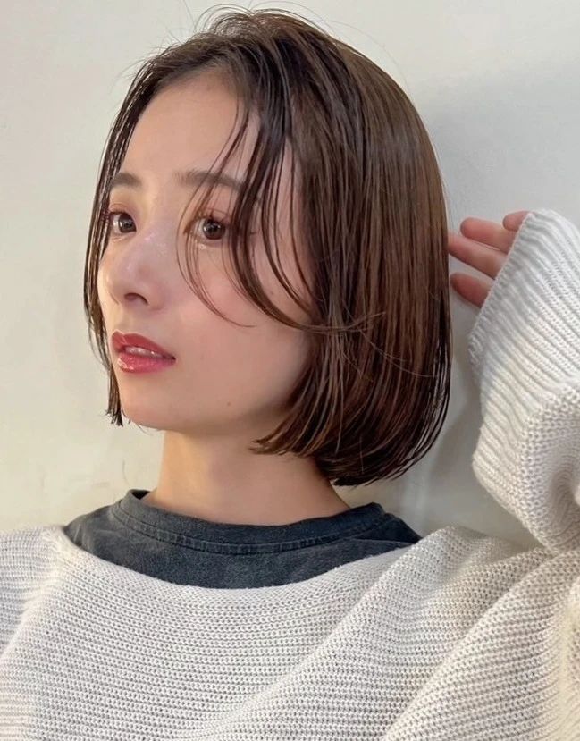 ロブ ヘア 髪型 ヘアスタイル 大人 前髪あり