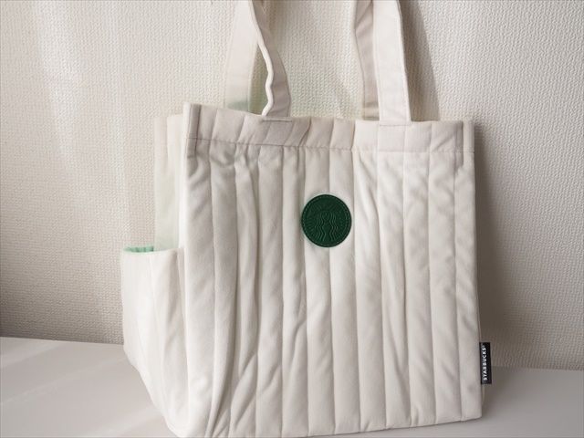 スターバックス福袋2024のトートバッグ