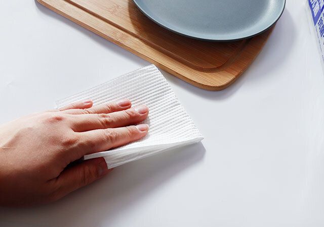 ダイソーの抗菌ペーパータオル（100枚）は濡れると抗菌効果を発揮