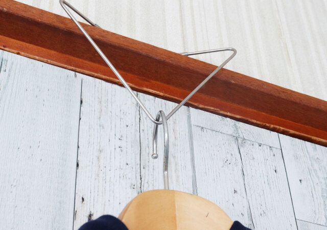掛け難い所に取付！ちょい掛けステンレス三角フックの使い勝手
