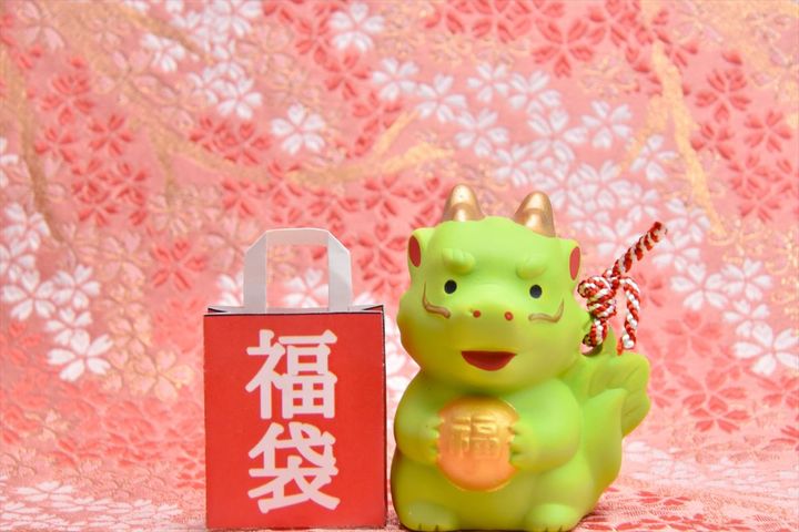 売れ残りを詰めた福袋は存在するの？