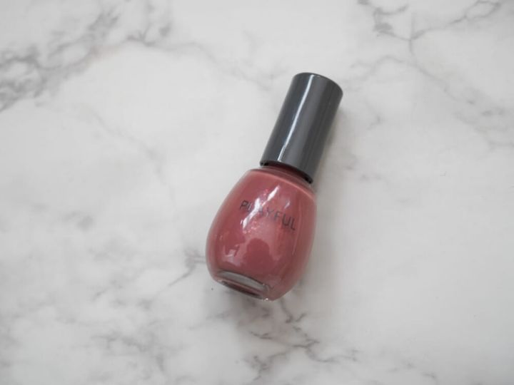 アップデートネイル ＜pun-11＞テラコッタレッド／プレイフル