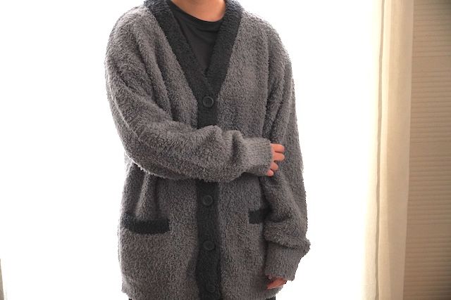 もこもこニットカーディガン