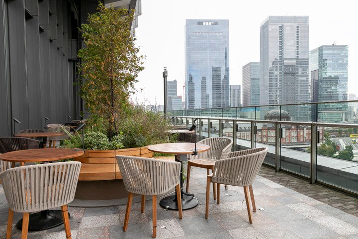 東京駅丸の内駅舎の向かい側♪ リニューアルした新丸ビルの「丸の内ハウス」で多彩な食事を