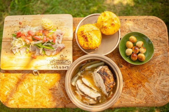 メッシュパンでつくった料理が並んだイメージ