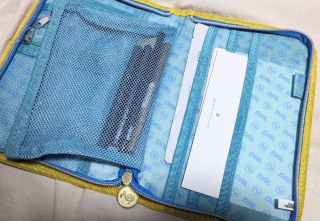 文房具を入れたところ