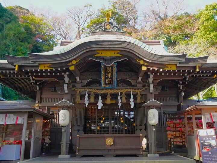 新春江の島さんぽ♪2024年の良縁を願って天女と五頭龍の恋伝説がある「江島神社」へ初詣