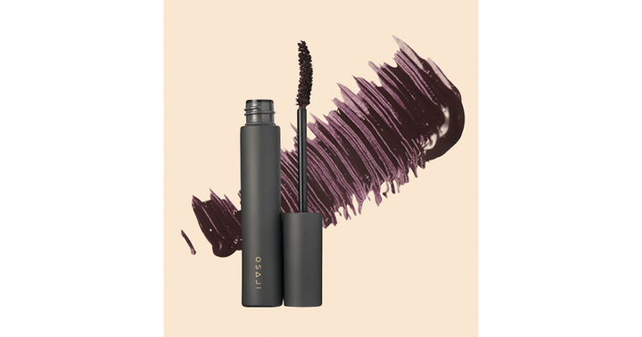 やわらかさが薫るパープルを眉とまつ毛のせて｜【ヘア＆メイクアップアーティスト松田未来さん監修 チャームポイントを増やそう！②】