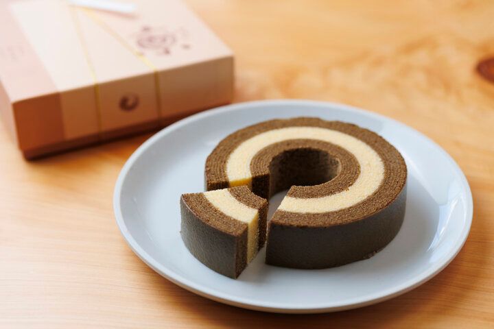 限定メニューや工場見学に心躍る♪ お菓子のミュージアム「atelier京ばあむ」が京都・十条に登場