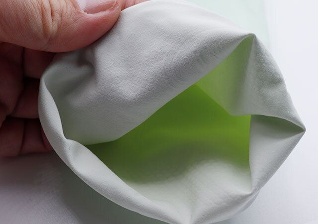 ダイソーの天然ゴム手袋は内側がさらっとしていてフィット感よし