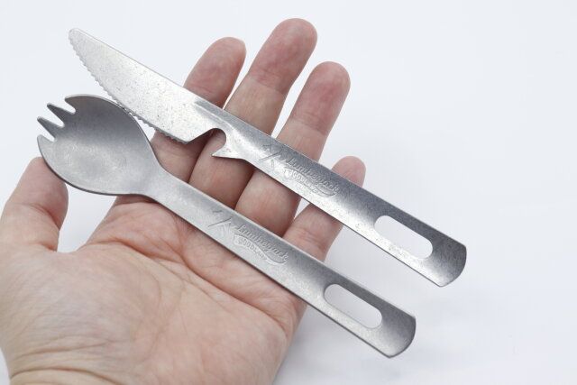 アウトドアカトラリー 先割れスプーンの機能性