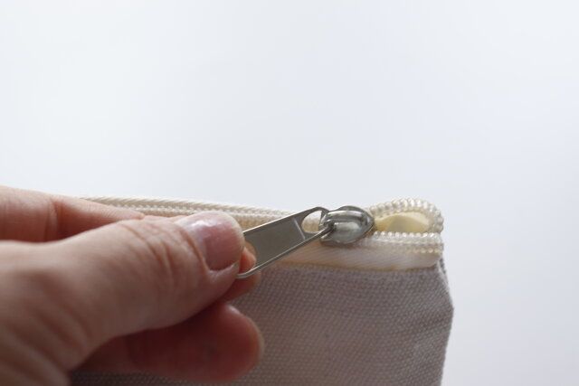 ダイソー ポーチ マチ付き