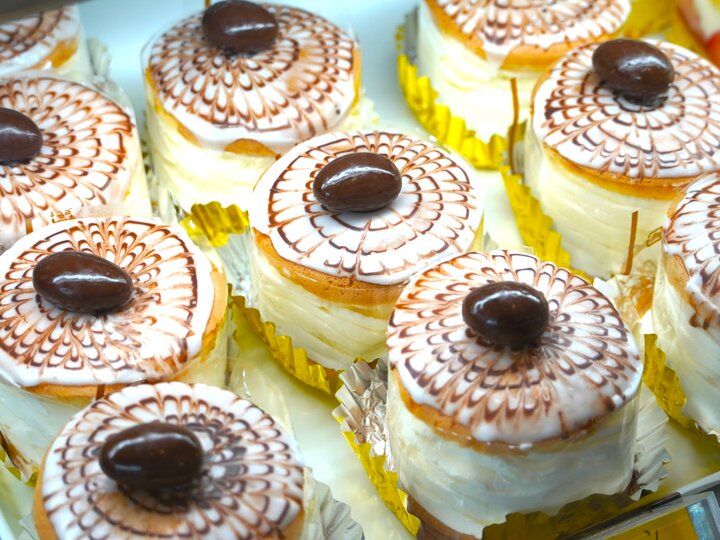 ハイカラな街・横浜で愛されて六十余年♪老舗洋菓子店「浜志゛まん」の名物スイーツ