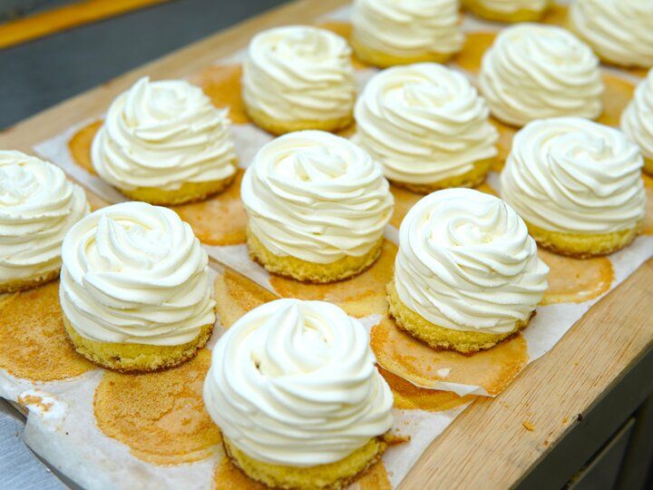 ハイカラな街・横浜で愛されて六十余年♪老舗洋菓子店「浜志゛まん」の名物スイーツ