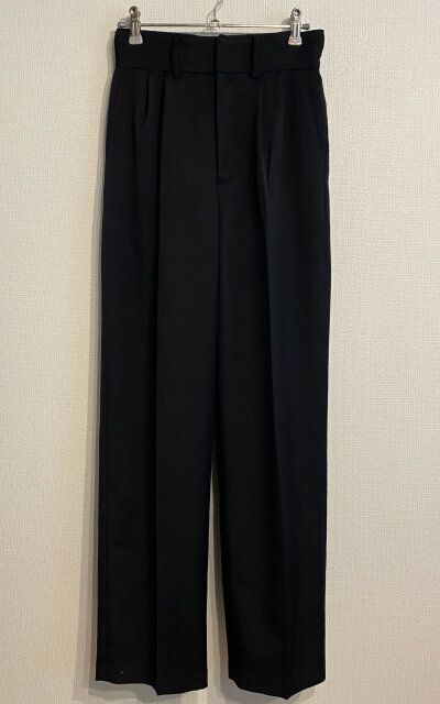 ローレンのスラックスワイドパンツ