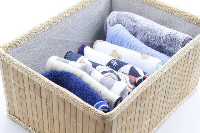 ダイソーのバンブーストレージボックスのMサイズはハンカチなどの小物の収納におすすめ