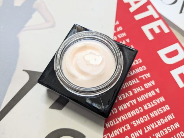 アンリミテッド ケア モチバーム ベースの写真