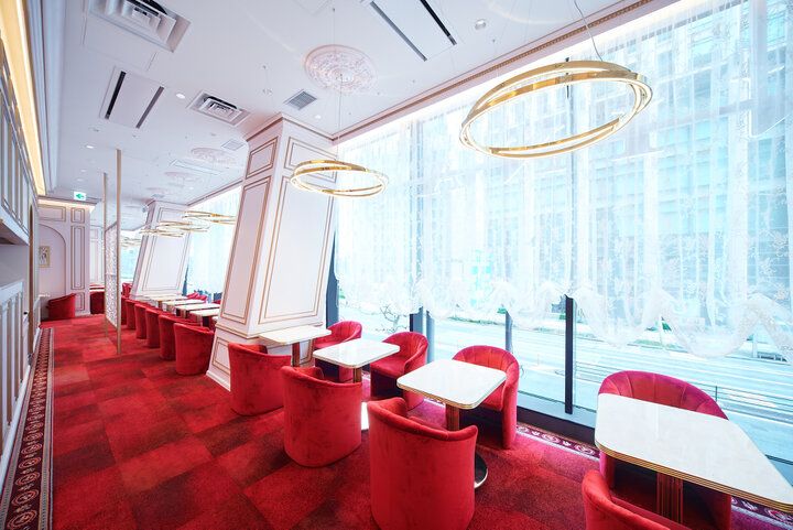 マリー・アントワネットの世界感あふれる紅茶の名店「LE SALON DE NINA’S 日比谷」