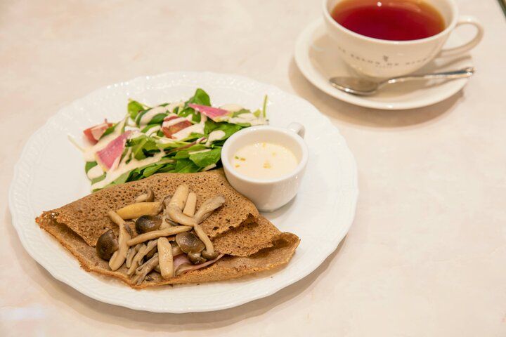 マリー・アントワネットの世界感あふれる紅茶の名店「LE SALON DE NINA’S 日比谷」