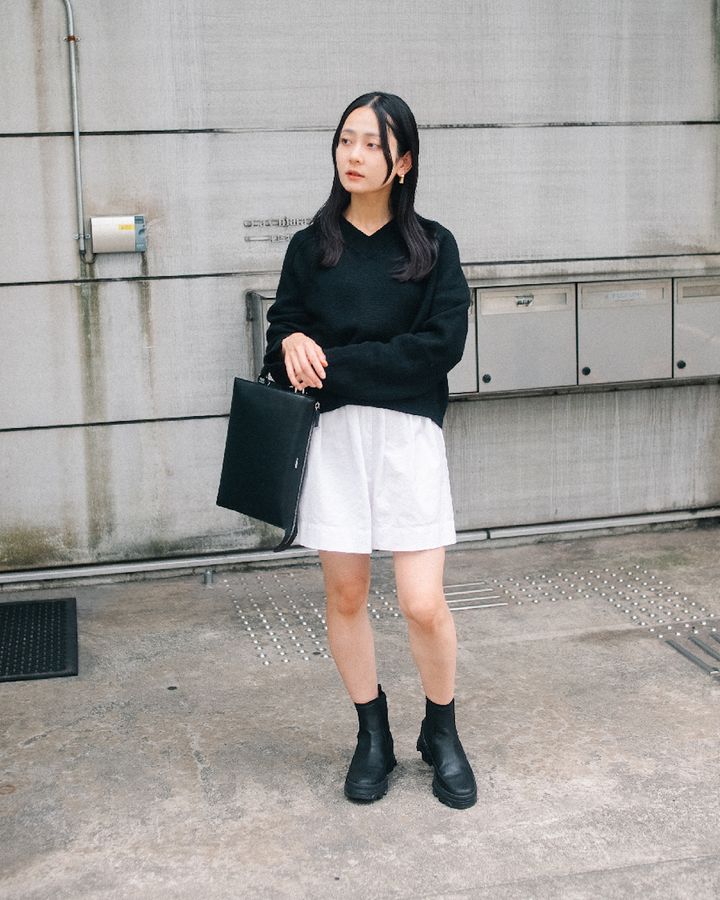 今どき“モノトーン”スタイル5選。ビター＆スタイリッシュな着こなしが気分。【TOKYO SNAP】
