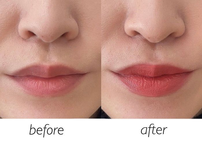 ヴィセ ネンマクフェイク ルージュをつけた口もと