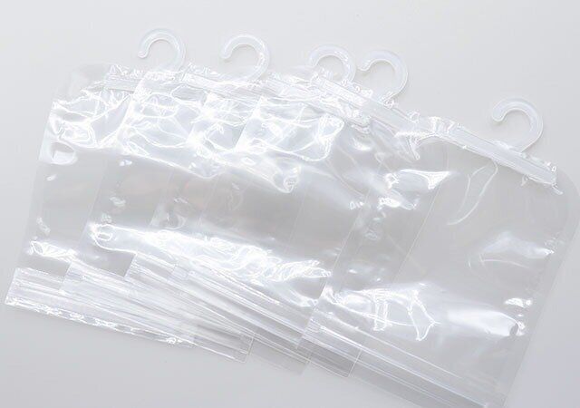 セリアのぬい服収納ジップ袋 5P 小