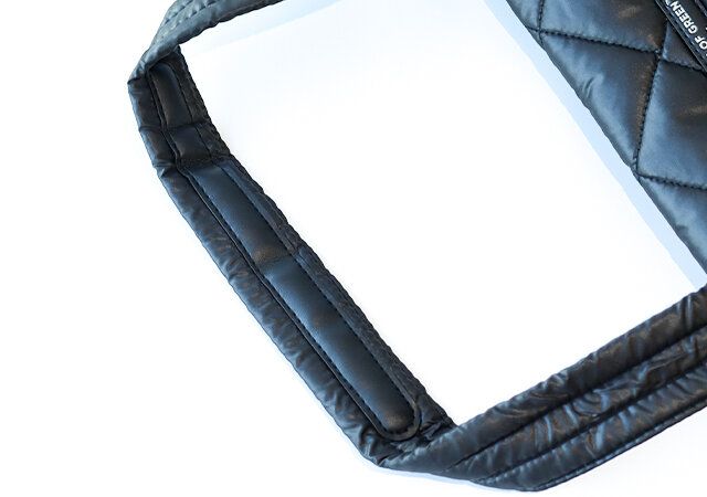 宝島社のスケープオブグリーンのキルティングショルダーバッグのハンドル