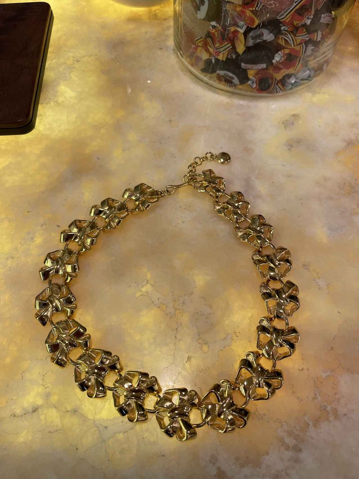 画像: 1980年代のLANVIN クルーネック ネックレス€950