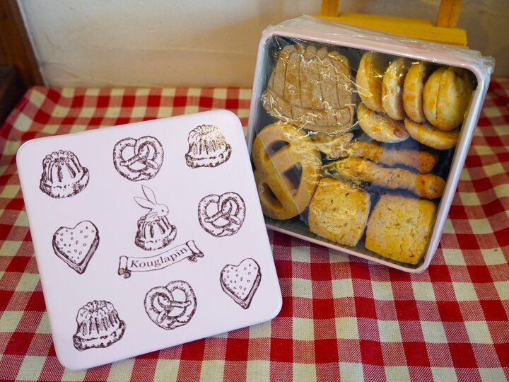 鎌倉のパティスリーで見つけた♪チョコレートで仕立てたうさぎの耳がキュートなケーキ「クグラパン」