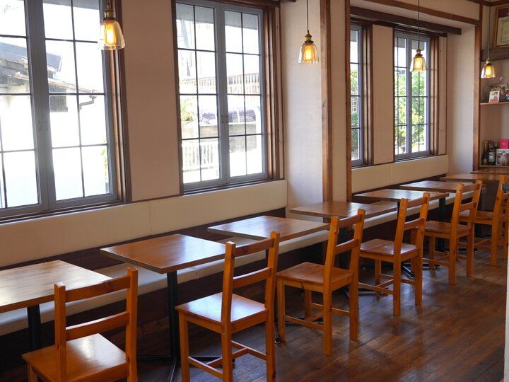 鎌倉のパティスリーで見つけた♪チョコレートで仕立てたうさぎの耳がキュートなケーキ「クグラパン」