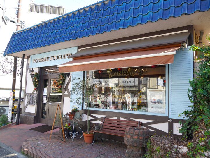 鎌倉のパティスリーで見つけた♪チョコレートで仕立てたうさぎの耳がキュートなケーキ「クグラパン」