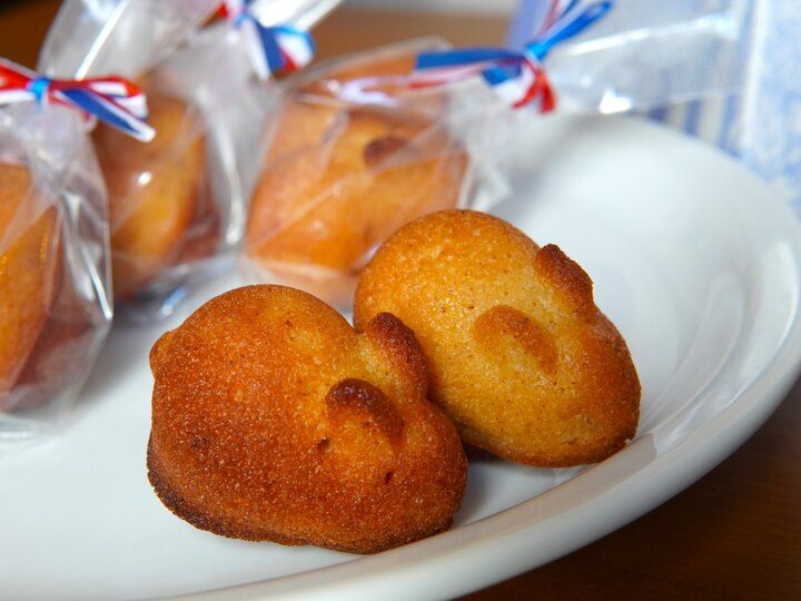 鎌倉のパティスリーで見つけた♪チョコレートで仕立てたうさぎの耳がキュートなケーキ「クグラパン」