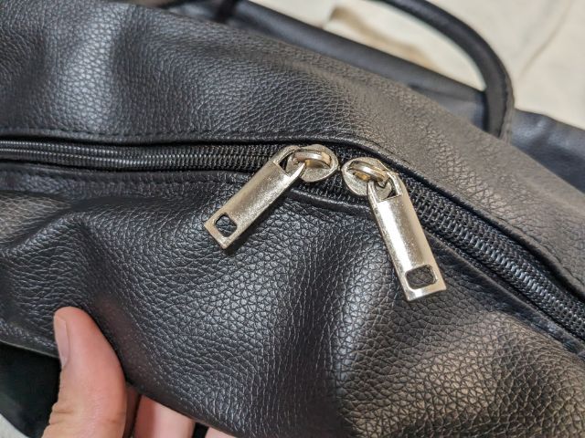 ボストンバッグ