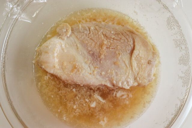 鶏塩チャーシュー 山本ゆり レシピ 鶏肉をレンチンする