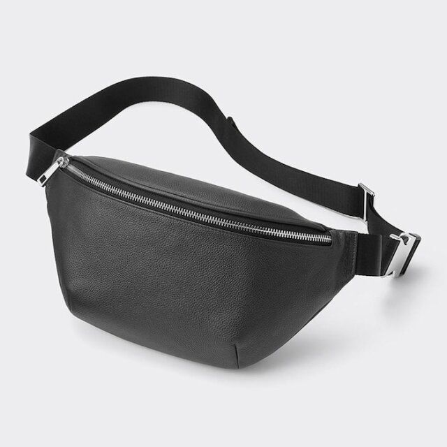 GUの新作バッグ