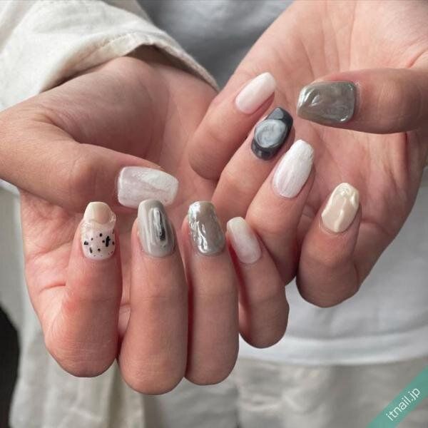 nailsalon305が投稿したネイルデザイン [photoid:I0118044] via Itnail Design (725266)