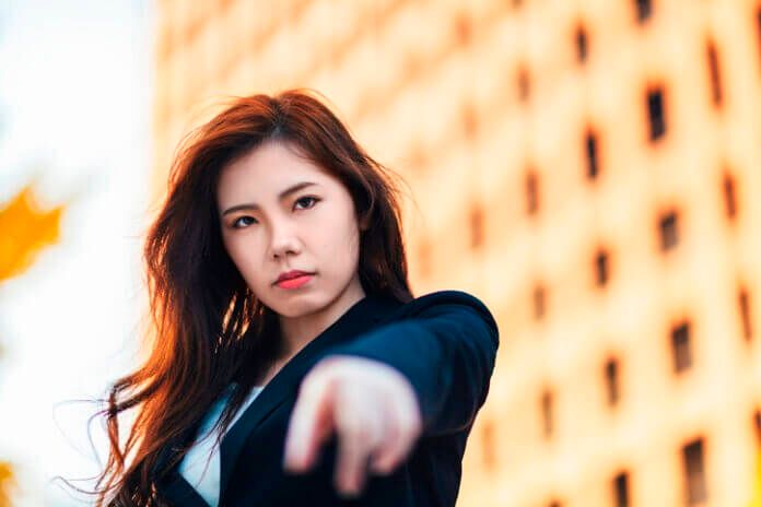 美人なのにモテない女性の特徴7つ