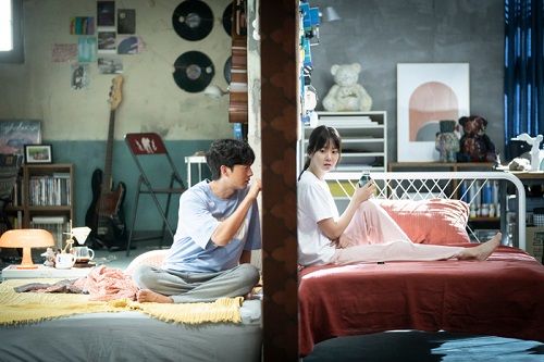 『隙間のない関係』