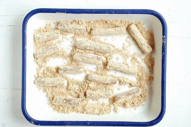 きな粉棒 レシピ 材料 きな粉をまぶす