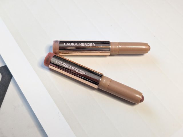 ミニ ローズグロウ キャビア スティック デュオ 2024 リミテッド エディション