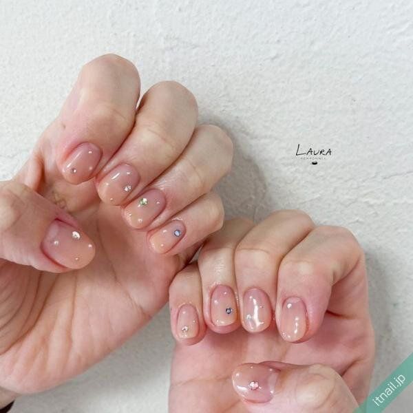 LAURA POMPONNEEが投稿したネイルデザイン [photoid:I0128860] via Itnail Design (725330)