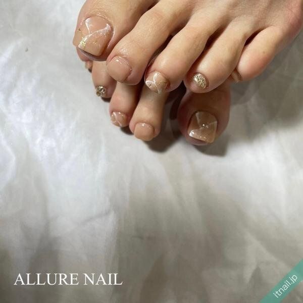 ALLURENAILが投稿したネイルデザイン [photoid:I0128078] via Itnail Design (725340)