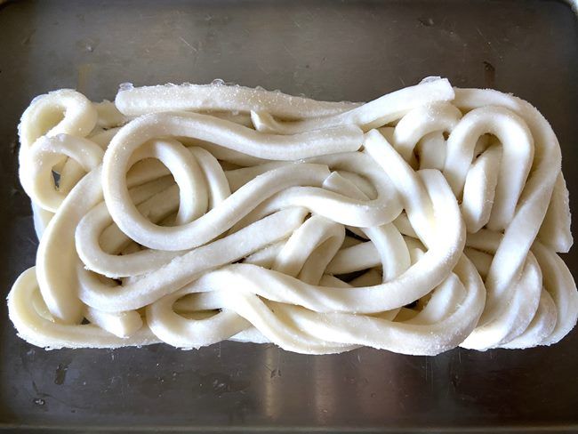 業務スーパー 冷凍鍋ほうとう麺 中身