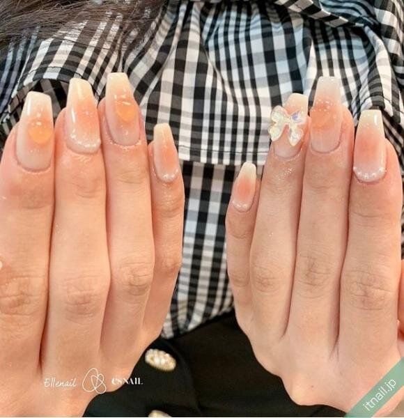 esNAILが投稿したネイルデザイン [photoid:I0116355] via Itnail Design (725570)