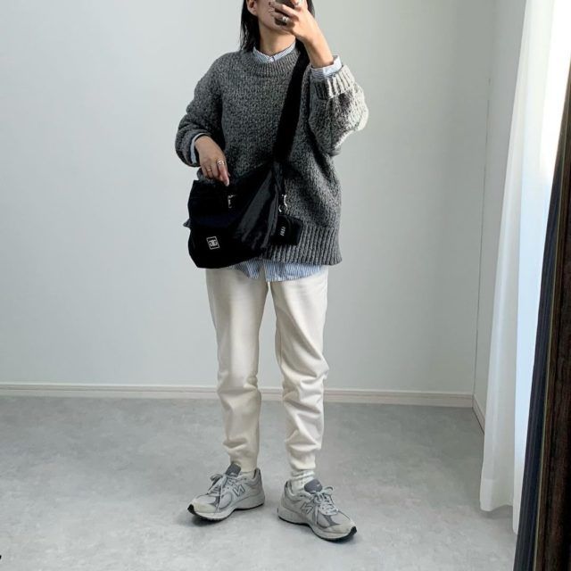 UNIQLOボアスェットパンツコーデ2